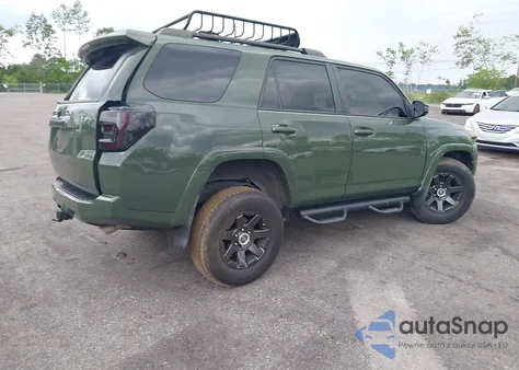 2022 Toyota 4Runner Trail Special Edition из США, поврежденный, VIN JTETU5JR1N6012959